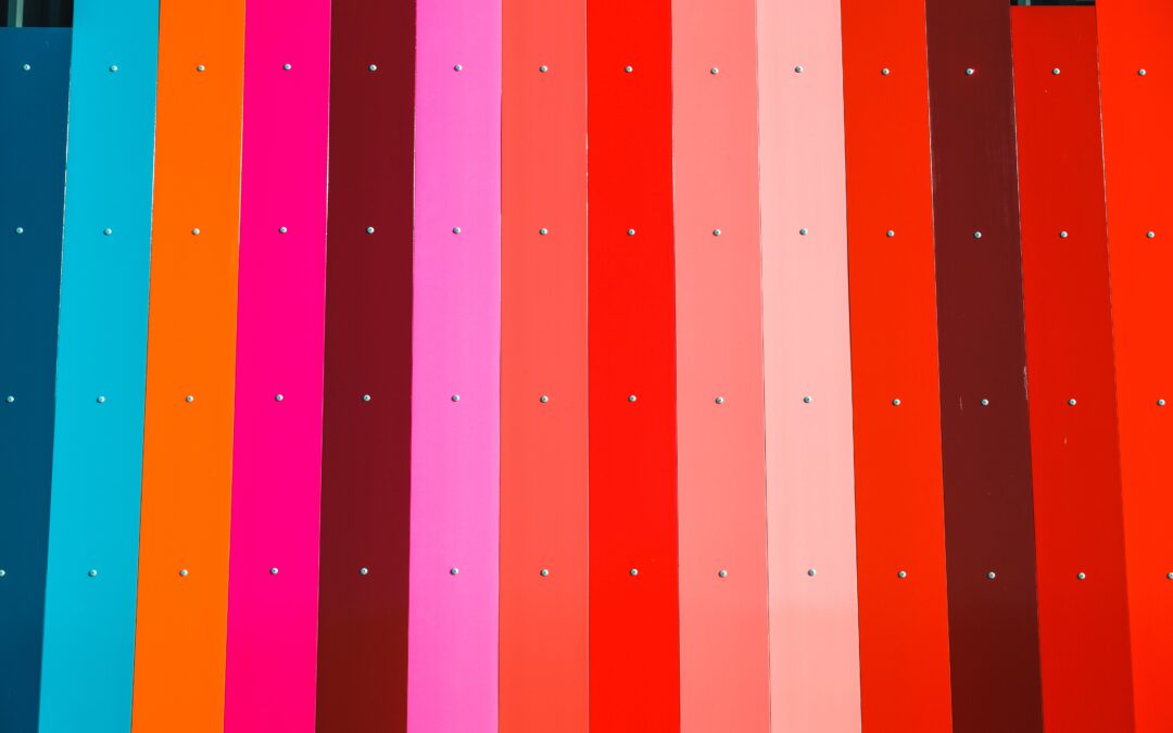 Image of color bands in tones of pink and red.